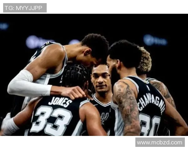 2018年12月20日马刺与魔术激战回顾精彩瞬间与赛后分析 2018年12月20日马刺与魔术激战回顾精彩瞬间与赛后分析