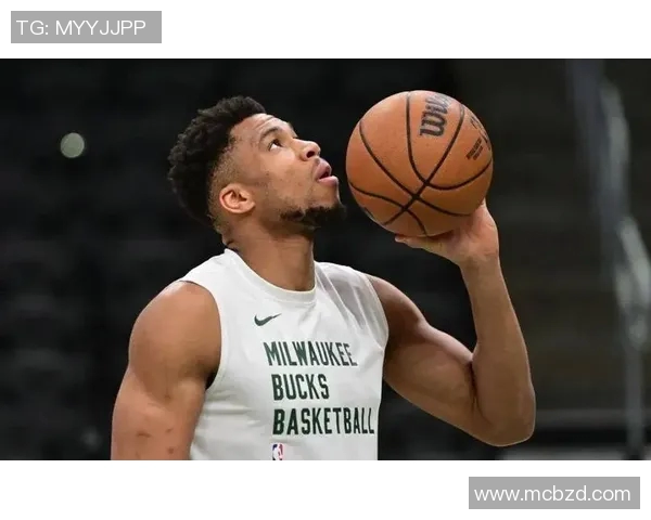 雄鹿大将字母哥受伤缺席两场比赛,球队前景堪忧 雄鹿大将字母哥受伤缺席两场比赛,球队前景堪忧