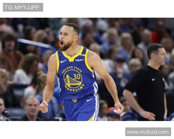 库里成为NBA历史三分命中榜第一，继续刷新记录