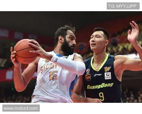 新疆与广东篮球队人员对比分析及战术特点探讨 新疆与广东篮球队人员对比分析及战术特点探讨