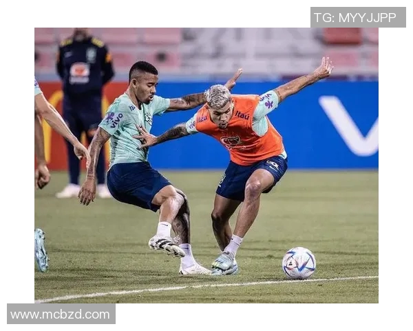 热苏斯在赛场上的华丽转身与未来发展潜力的深度分析与展望 热苏斯在赛场上的华丽转身与未来发展潜力的深度分析与展望